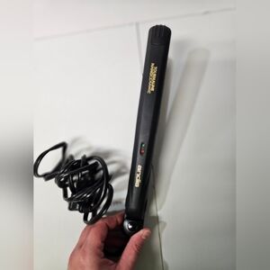 Andis Hair Straightener